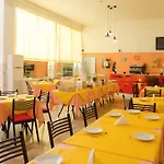 Da Ettore מלון פורטו צ'זראו